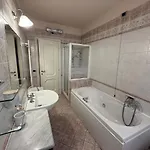 Al 38 شقة